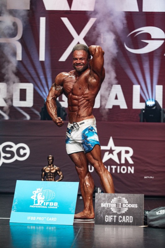 IFBB Pro Card
