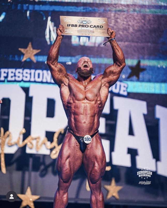 IFBB Pro Card